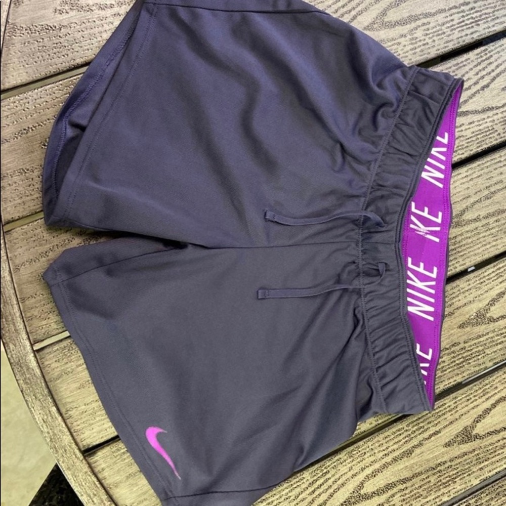 Womens Nike Shorts Size XS color deep purple
